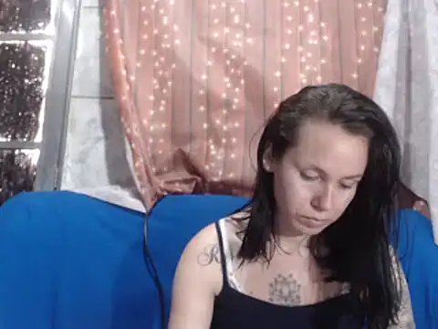 Venusluxodomme online show from 03.30.26