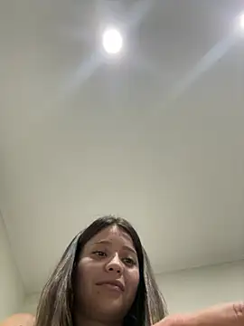 Snapshot of kiarafonseca_ chatting on 02.13.25 kiarafonseca  online show from 02.13.25