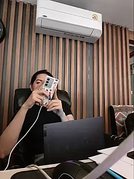 sara kimoo online show from 10.28.25