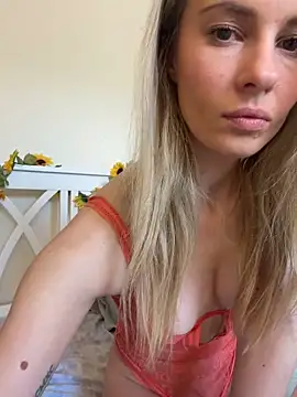 DollyDripp online show from 06.09.26