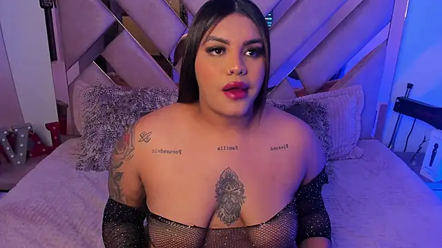 Victoria14  online show from 01.12.25