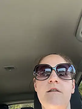 lolabunny9 online show from 02.06.26