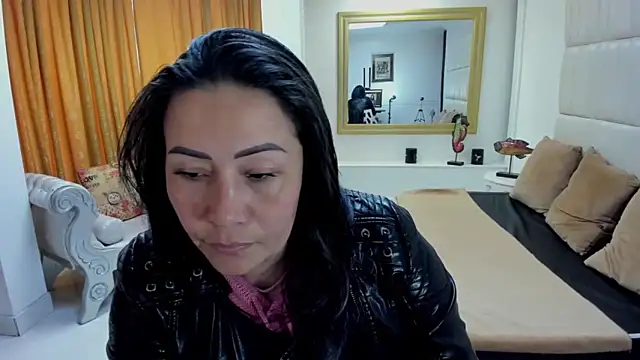 gaby trent online show from 09.29.25