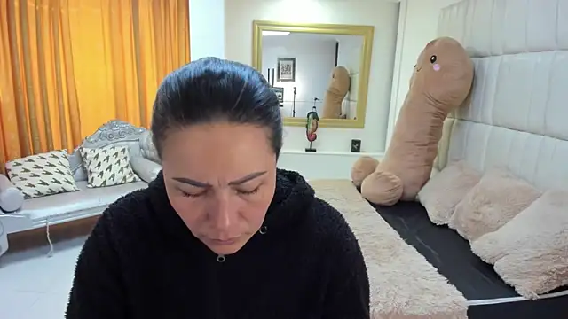 gaby trent online show from 11.11.25