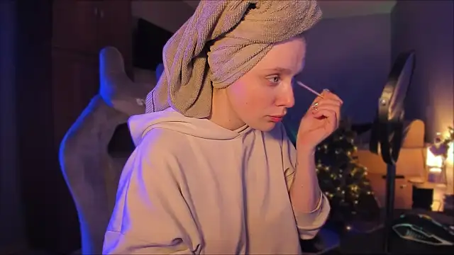 Rachel Ro online show from 12.28.24