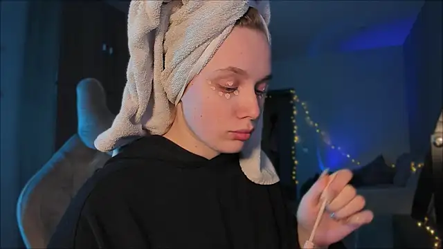 Rachel Ro online show from 01.22.25