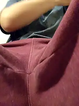 Snapshot of prettydoll97 chatting on 12.04.24 prettydoll97 online show from 12.04.24