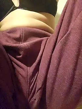 Snapshot of prettydoll97 chatting on 01.03.25 prettydoll97 online show from 01.03.25