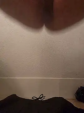 Snapshot of prettydoll97 chatting on 02.19.25 prettydoll97 online show from 02.19.25