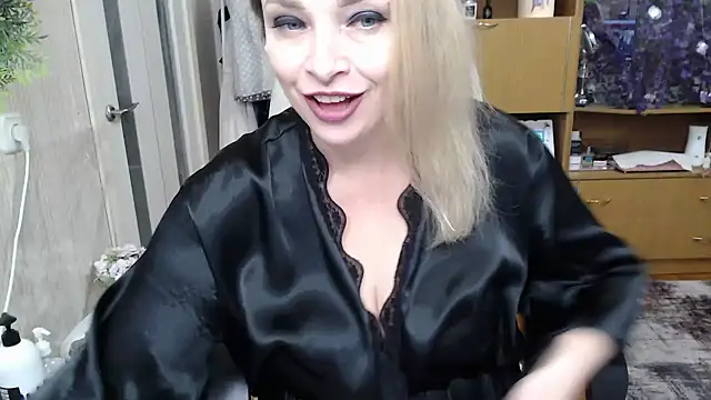 Mika Passion online show from 10.11.25