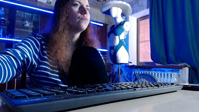 Snapshot of pa1e_pr1ncess chatting on 05.05.26 pa1e pr1ncess online show from 05.05.26