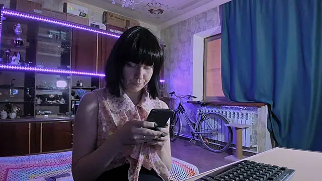 Snapshot of pa1e_pr1ncess chatting on 06.14.26 pa1e pr1ncess online show from 06.14.26