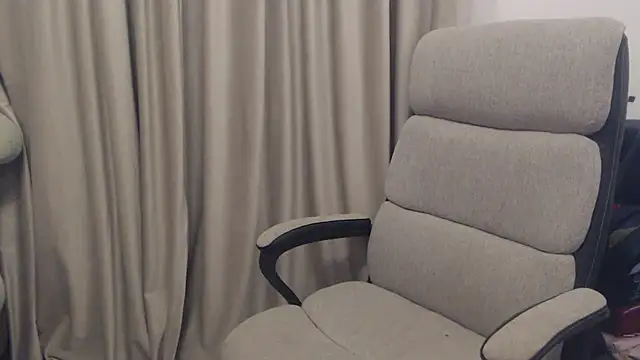 Aliss Hottie online show from 10.30.25