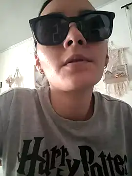 LinzyBaner online show from 09.11.25