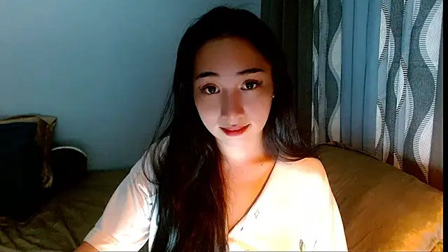 SweetLilly 18 online show from 02.25.26