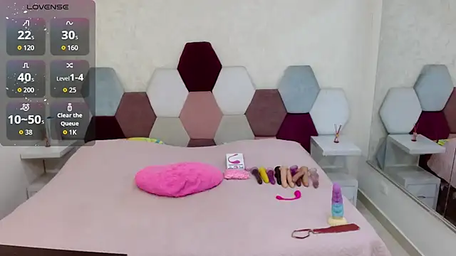 angel blue online show from 10.13.25