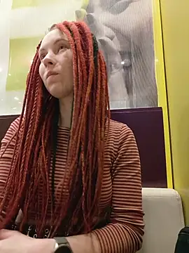 Frost foxy online show from 11.01.25