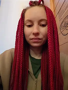 Snapshot of Frost_foxy chatting on 02.20.26 Frost foxy online show from 02.20.26