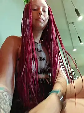 Snapshot of Frost_foxy chatting on 06.06.26 Frost foxy online show from 06.06.26