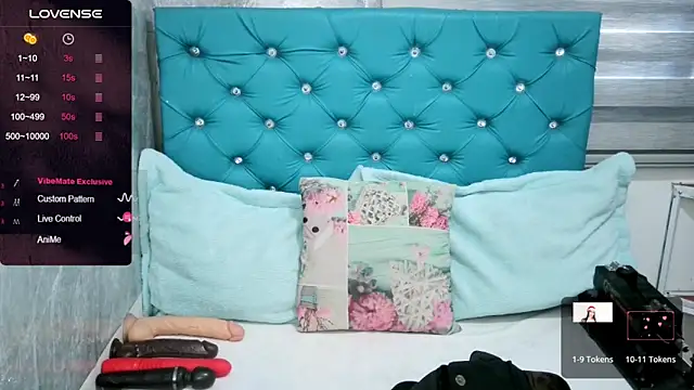 MAARYMOON online show from 12.19.24