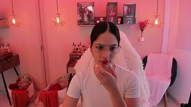 Zoe Bae online show from 03.20.25