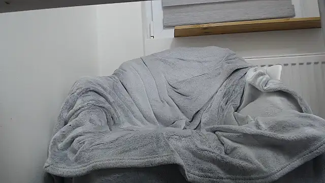 master4bitch24 online show from 11.20.25