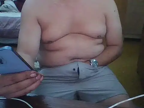 Snapshot of Pielie14 chatting on 02.15.26 Pielie14 online show from 02.15.26