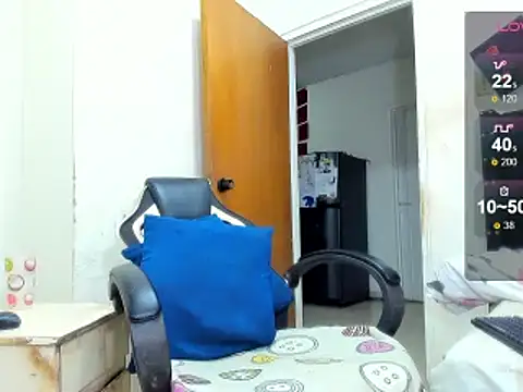 ebonnylatinx online show from 02.13.25