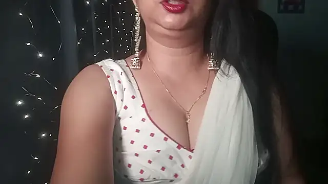 Snapshot of YourModhu chatting on 07.17.26 YourModhu online show from 07.17.26