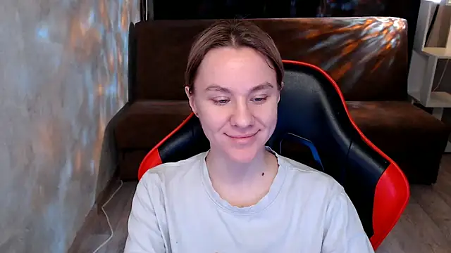 Mila Jon online show from 11.26.25