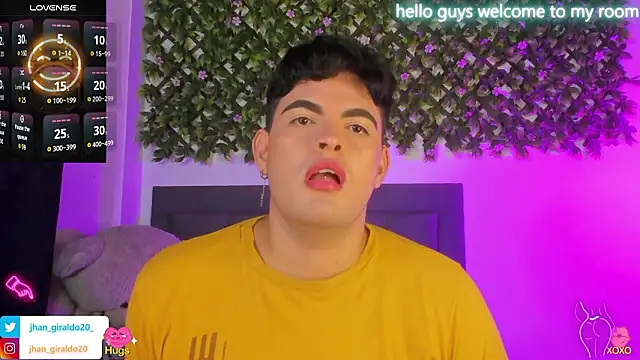 Snapshot of kamii_22 chatting on 02.08.26 kamii 22 online show from 02.08.26