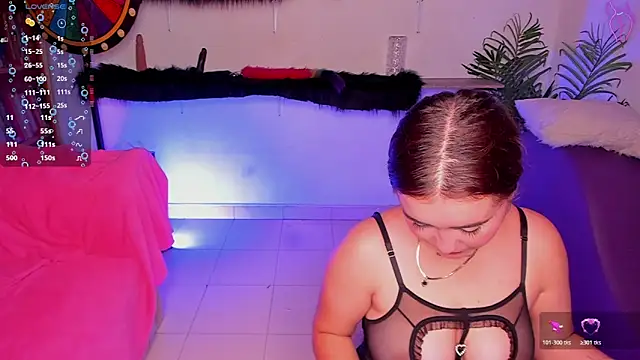 Snapshot of Shyfantasies chatting on 02.12.26 Shyfantasies online show from 02.12.26