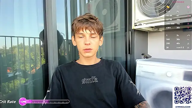 Snapshot of MiracleCam chatting on 10.13.25 MiracleCam online show from 10.13.25