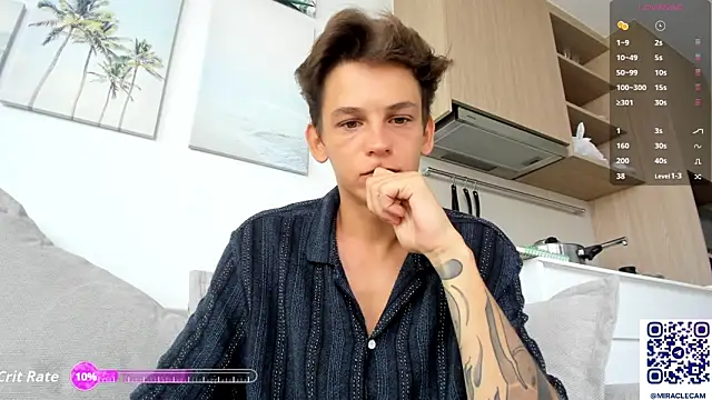 Snapshot of MiracleCam chatting on 10.14.25 MiracleCam online show from 10.14.25