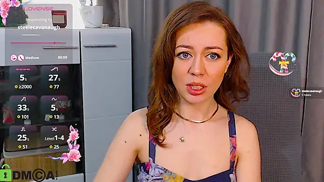 GirlfriendNina online show from 03.18.25