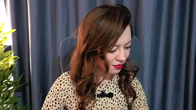 GirlfriendNina online show from 02.05.26