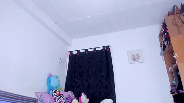 AlondraDiossa03 online show from 10.23.25