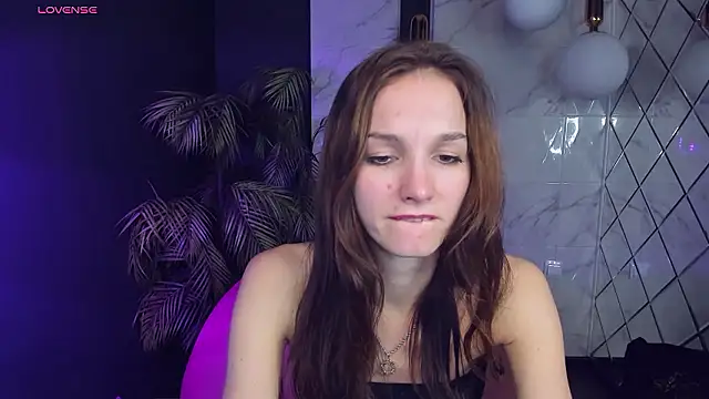 MirandaGlow online show from 12.05.24