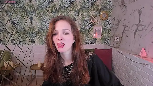 MirandaGlow online show from 01.22.25