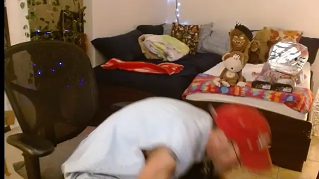 mycock2474u online show from 02.20.25