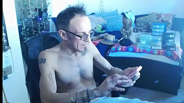 mycock2474u online show from 02.25.25