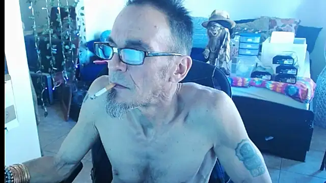 mycock2474u online show from 03.04.25