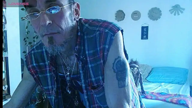 mycock2474u online show from 03.17.25