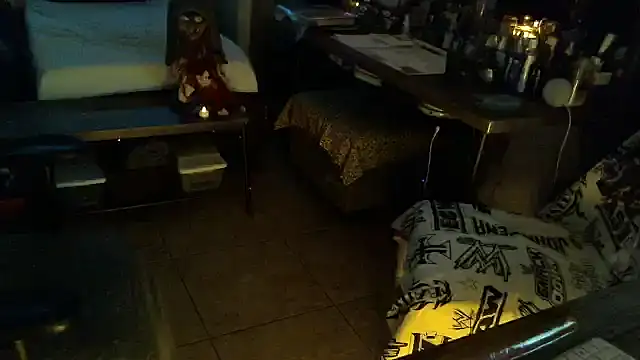 mycock2474u online show from 10.01.25