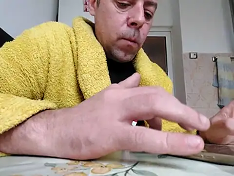 Snapshot of david_geam chatting on 04.04.26 david geam online show from 04.04.26