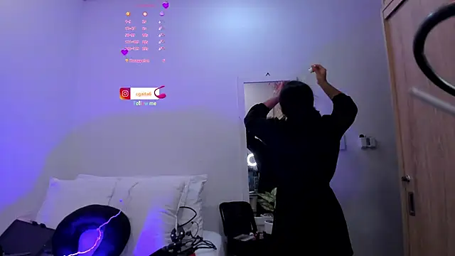 Snapshot of carolgaita chatting on 02.22.26 carolgaita online show from 02.22.26