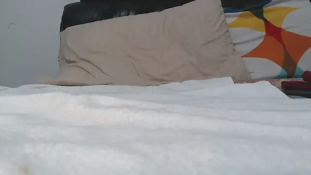 saaramiller online show from 01.04.25