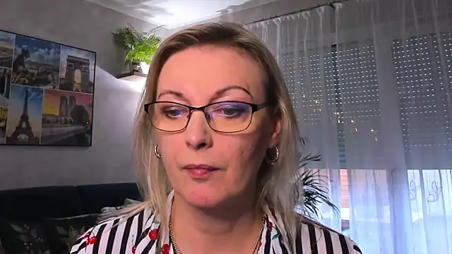 vanessa chat online show from 01.28.25