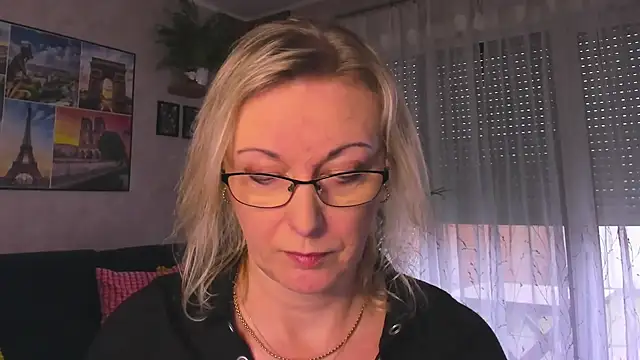 Snapshot of vanessa_chat chatting on 02.24.26 vanessa chat online show from 02.24.26