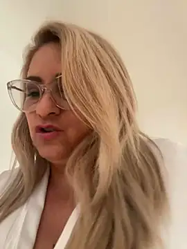 x elena x online show from 01.29.25